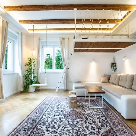 Pipa's Place - Stylish Garden Prime Location דירה *