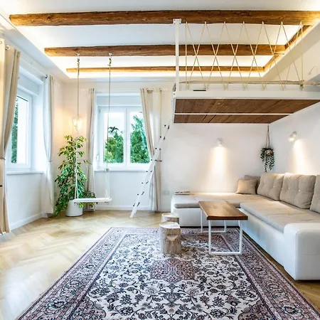 Apartment Pipa's Place - Stylish Garden Prime Location *