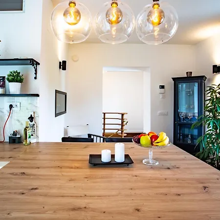 Pipa's Place - Stylish Garden Prime Location * Lubiana