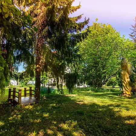 Pipa's Place - Stylish Garden Prime Location