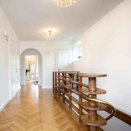 Pipa's Place - Stylish Garden Prime Location * Lubiana