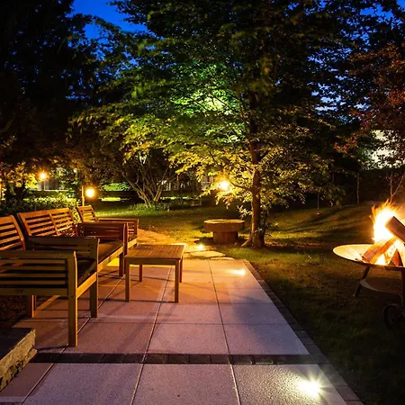 아파트 Pipa's Place - Stylish Garden Prime Location 류블랴나